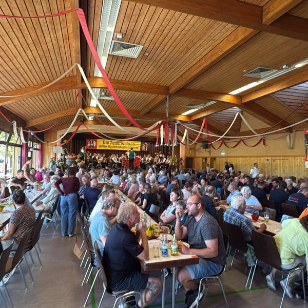 Herbstfest der Freiwilligen Feuerwehr Bühl, Abteilung Moos: Ein rundum gelungener Festtag und zehn Jahre Kinderfeuerwehr